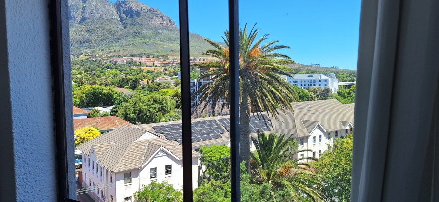 To Let 3 Bedroom Property for Rent in Rondebosch Village Western Cape